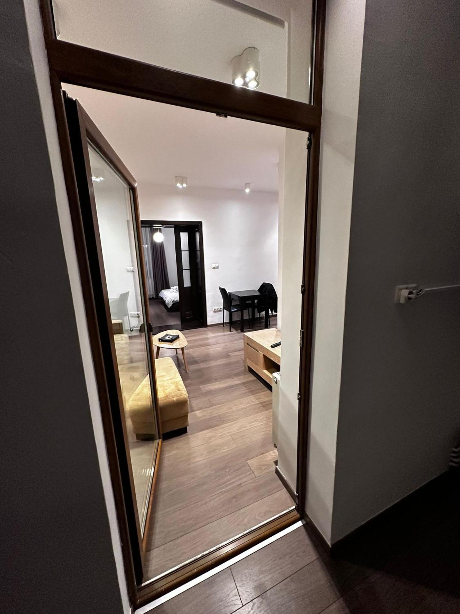Elisio - Pani Nani Apartment Brasov Bagian luar foto